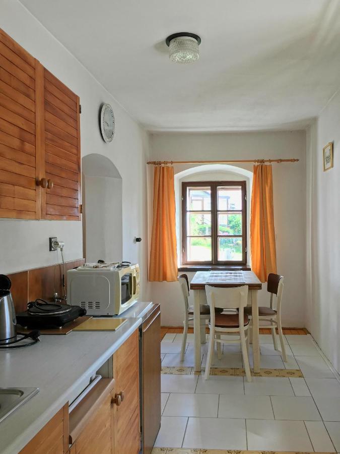 Apartmany V Broumovskem Statku Zewnętrze zdjęcie